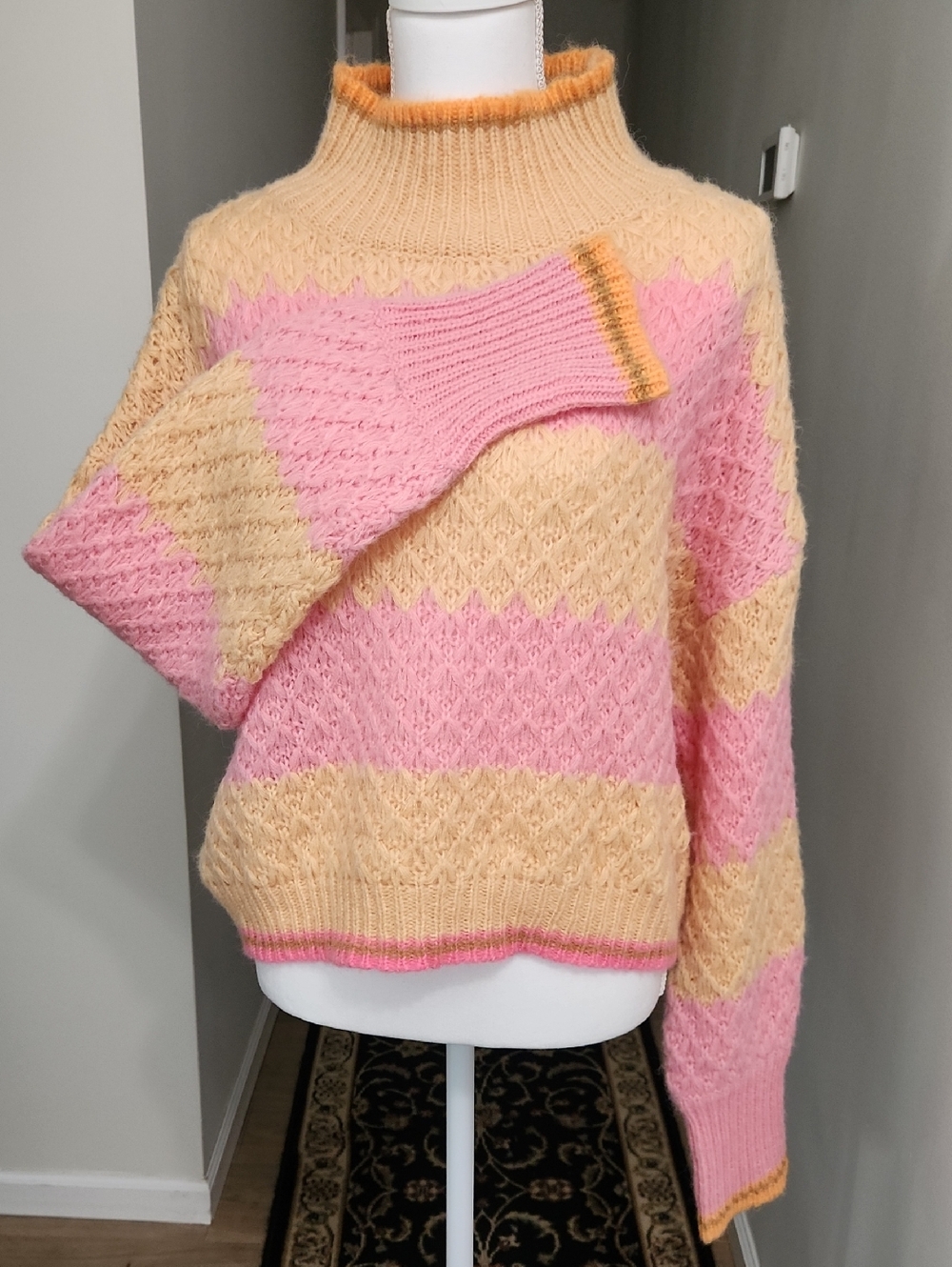 Lalavon Cozy Aesthetic Sweetheart Stitch Striped Cropped Sweater Pink Yellow M - Picture 7 of 16